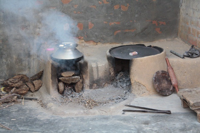 mud chulha, traditional Indian cooking